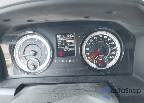 2017 Ram 1500 Express 4X4 6'4 Box из США, поврежденный, VIN 1C6RR7FT7HS831624